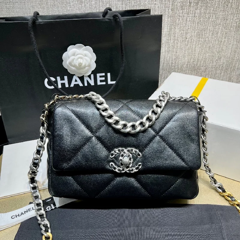 Chanel - Luxury Bag - CHL - 725