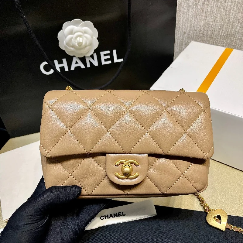 Chanel - Luxury Bag - CHL - 711