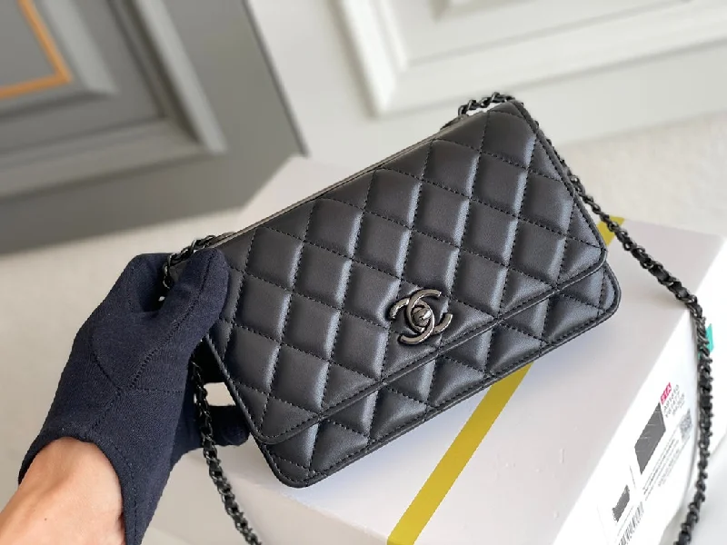 Chanel - Luxury Bag - CHL - 610